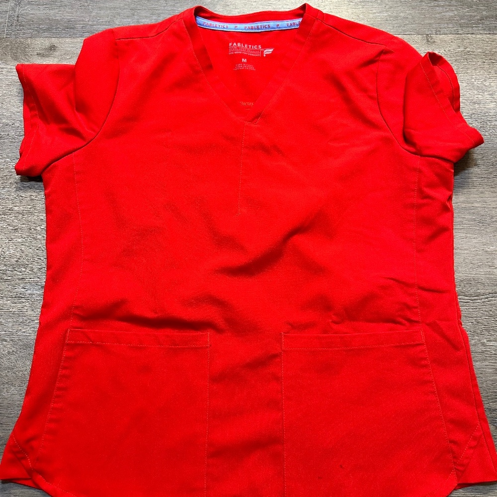 Women’s Scrub Set – Size Medium – Red – Gently Used
